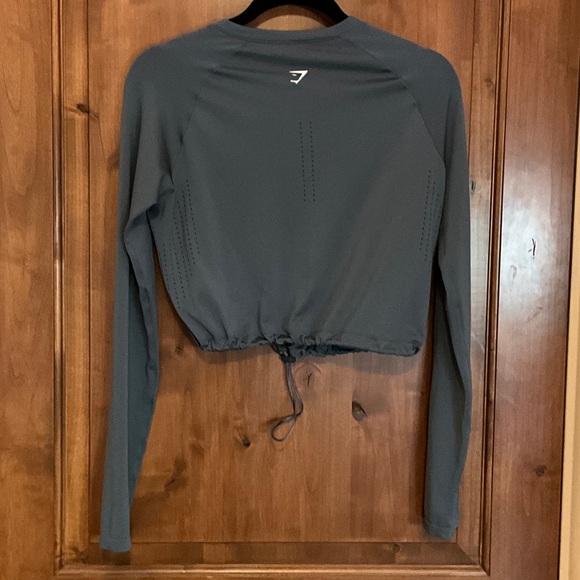Gymshark Sweat Collection Seamless Long Sleeve Crop Top - Gray - Picture 3 of 11